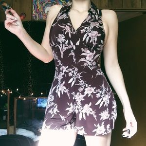 Pretty cream and brown romper (shorts)